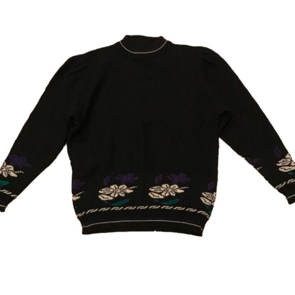 Women’s vintage sweater, size medium. - Picture 1 of 5
